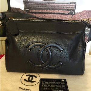 ‼️SOLD‼️Authentic chanel Caviar One chain Shoulder
